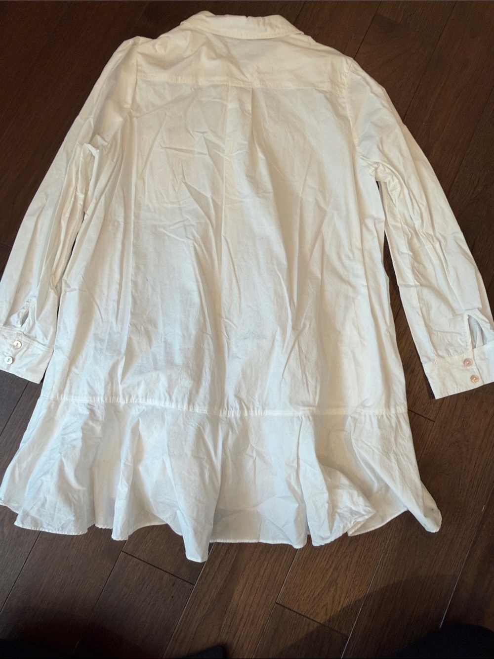 Tuckernuck White Shirt Label with Black Trim - C30-045 - Picture 10 of 10